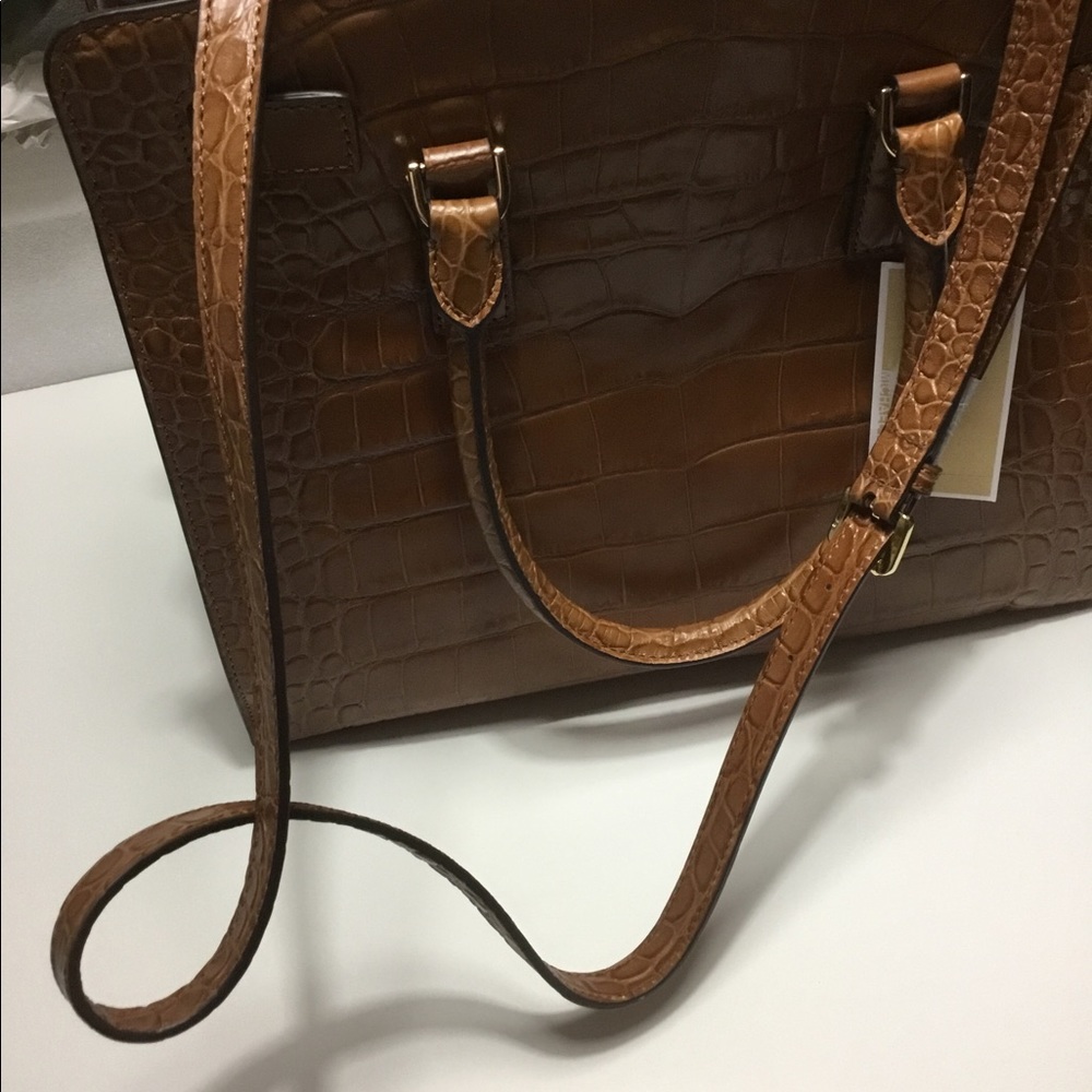 MICHAEL KORS HANDBAG - Picture 9 of 12